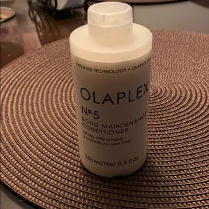 Olaplex Bond Maintenance Conditioner